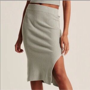 Abercrombie & Fitch Ribbed Pencil Skirt in Light Green